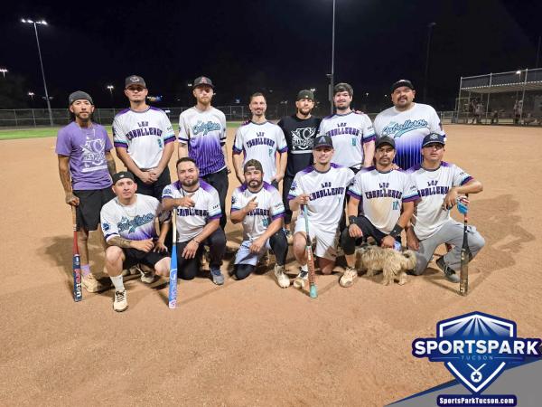 Softball Sun Men's 10v10 - E Champions