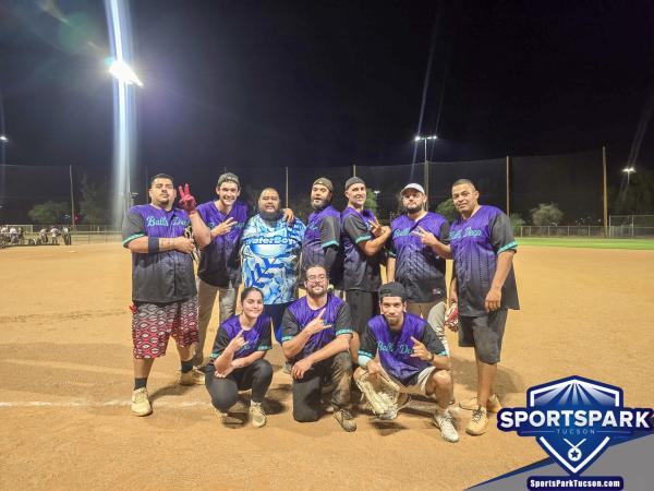 Softball Sun Men's 10v10 - E/Rec- 2 Champions