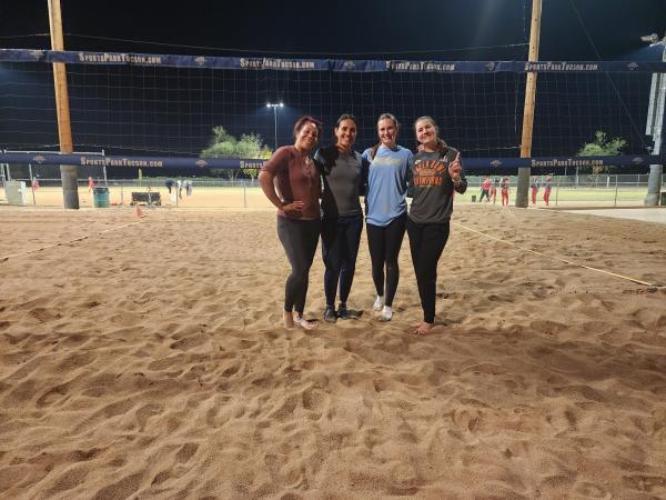 Volleyball Tue Women's 2v2 Champions