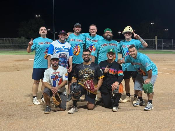 Softball Fri Men's 10v10 - E/Rec-1 Champions