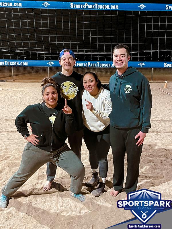 Volleyball Wed Co-ed 4v4 - A/B Champions