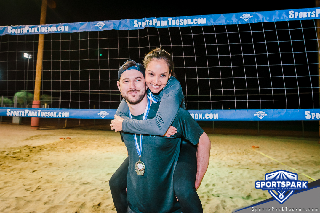 Volleyball Sun Co-ed 2v2 - A/B Champions